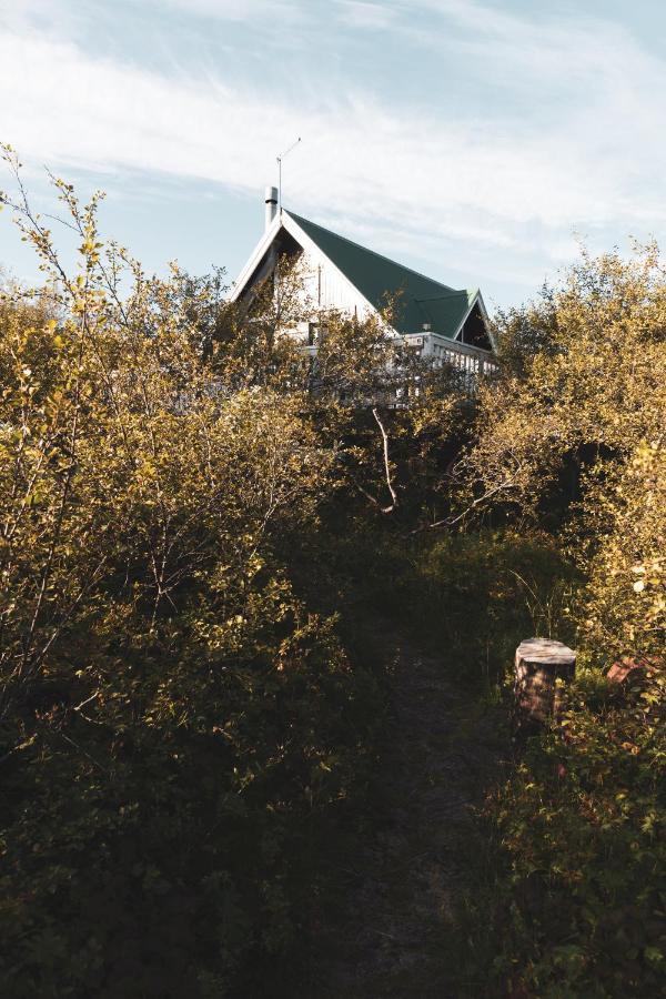 Bjoerk - A Cozy Hilltop Cottage - Great Location! Blaskogabyggd Экстерьер фото