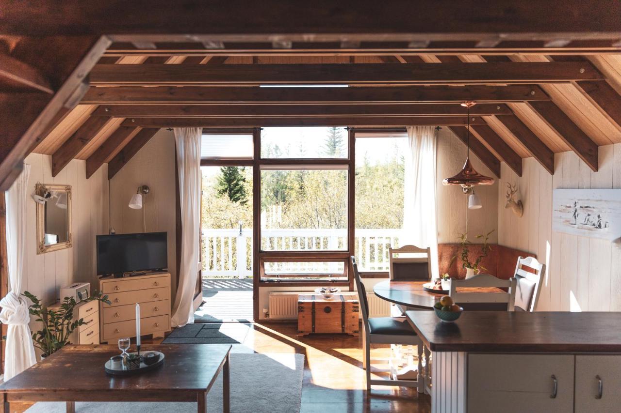 Bjoerk - A Cozy Hilltop Cottage - Great Location! Blaskogabyggd Экстерьер фото